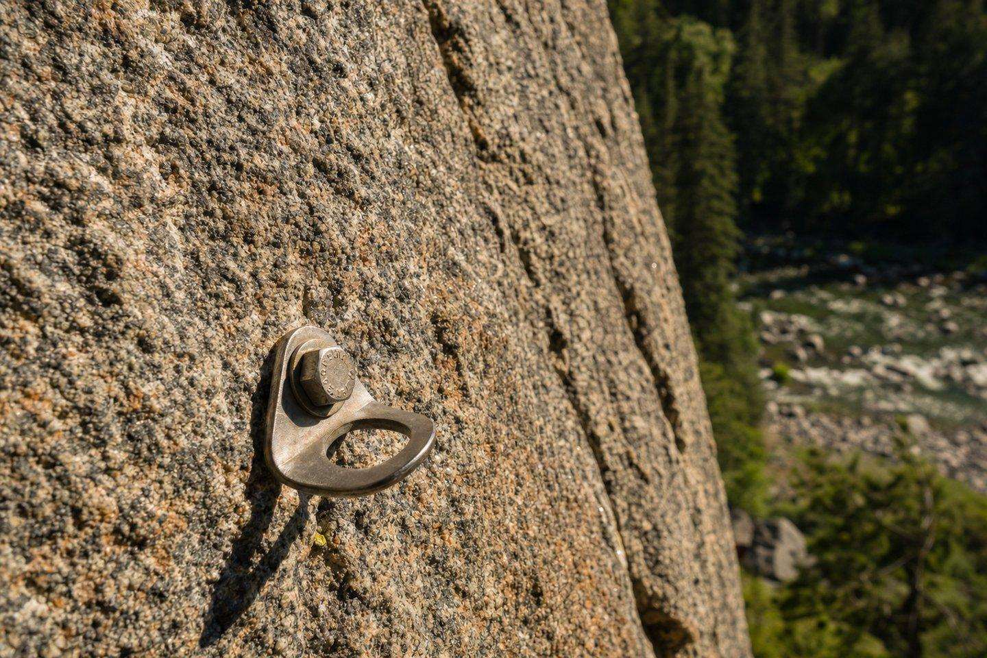 Rock Climbing Bakersfield Can Reach: The Lower Kern River Canyon