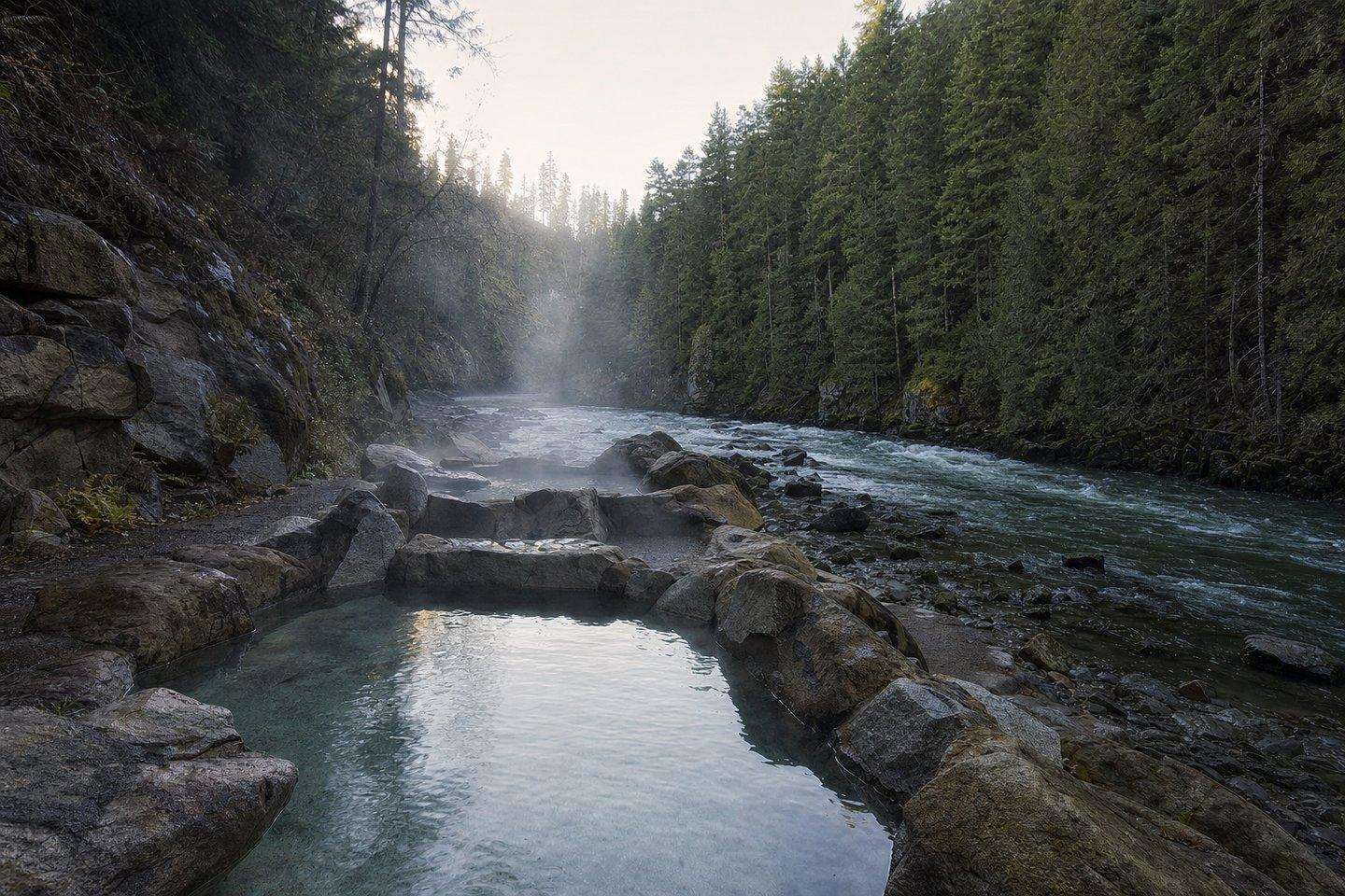 Kern River Valley Hot Springs: What to Know Before You Go (AI-generated image)