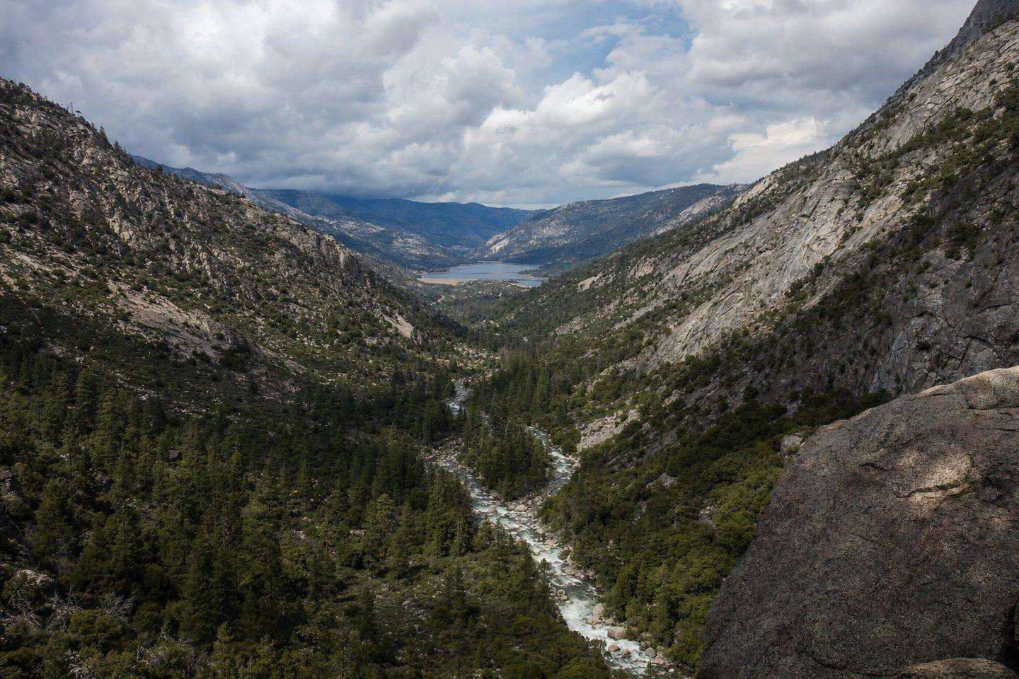 Kern River Activities: Rafting, Fishing, and the River Itself (AI-generated image)