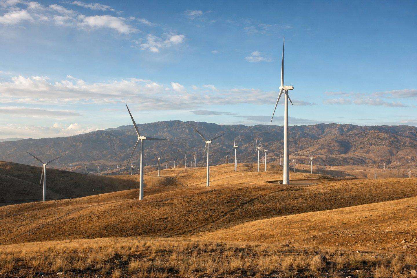 The Tehachapi Loop: A World-Famous Railroad Spiral in Kern County